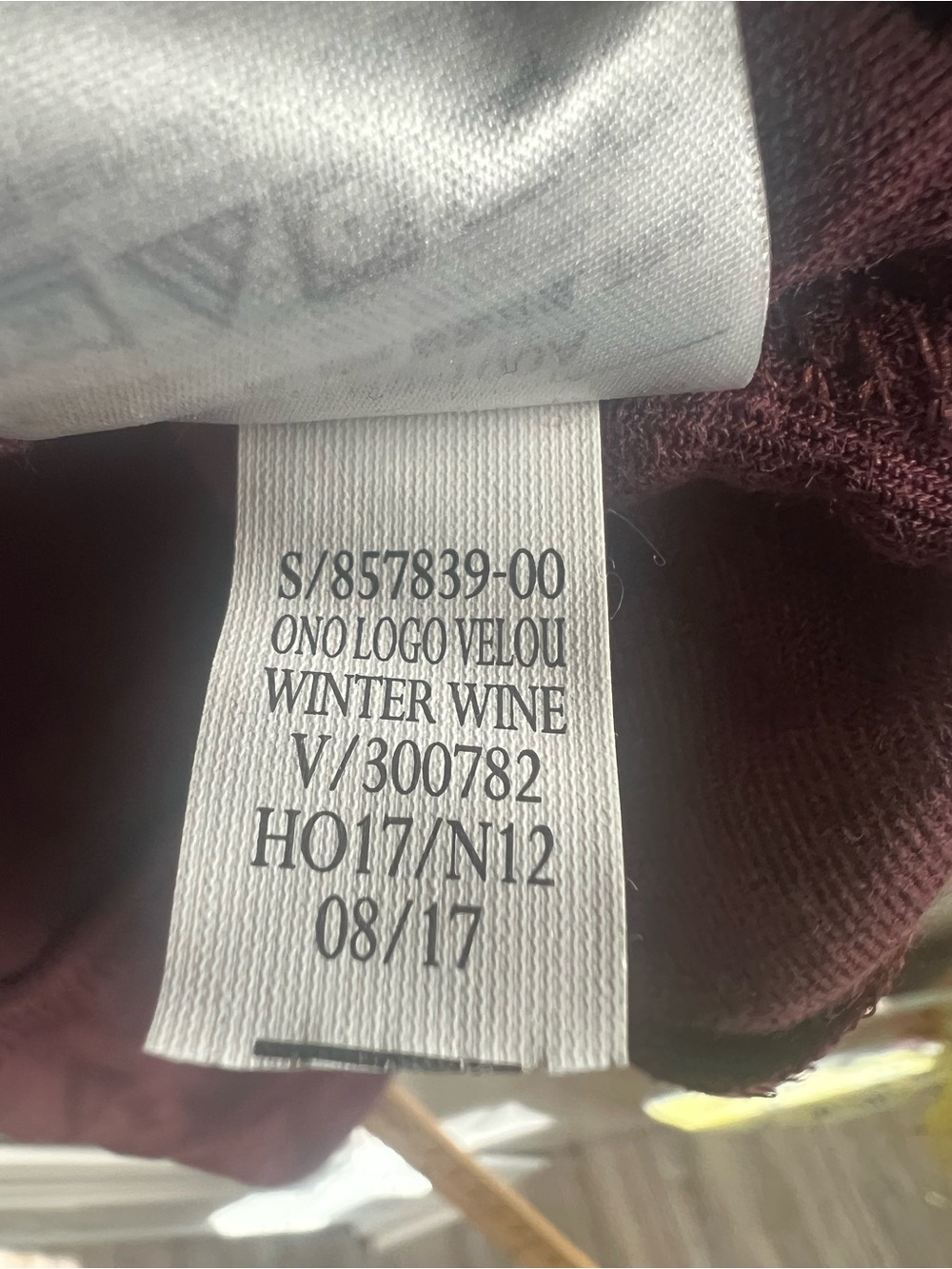 Old Navy Women's Burgundy Velour Hoodie - Picture 10 of 11